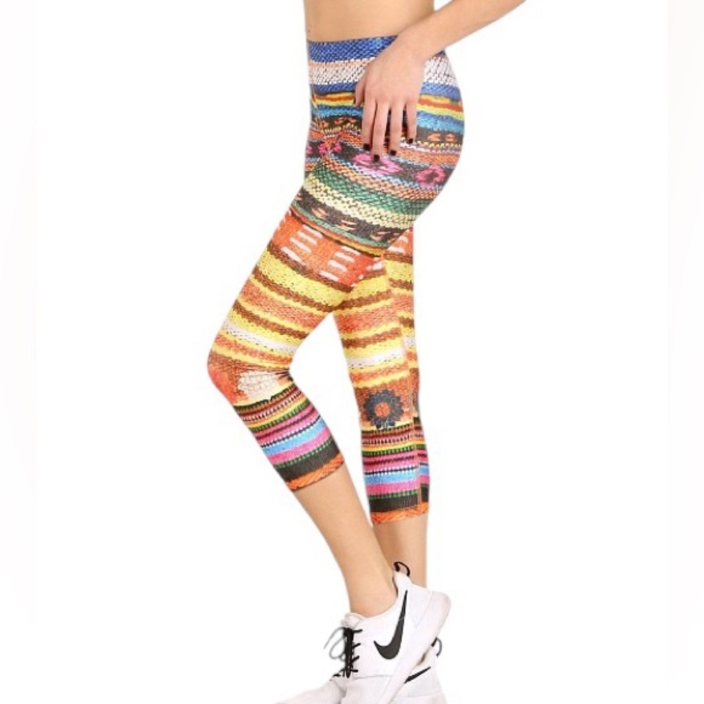 Terez Geometric Boho Print Capri Size Medium
